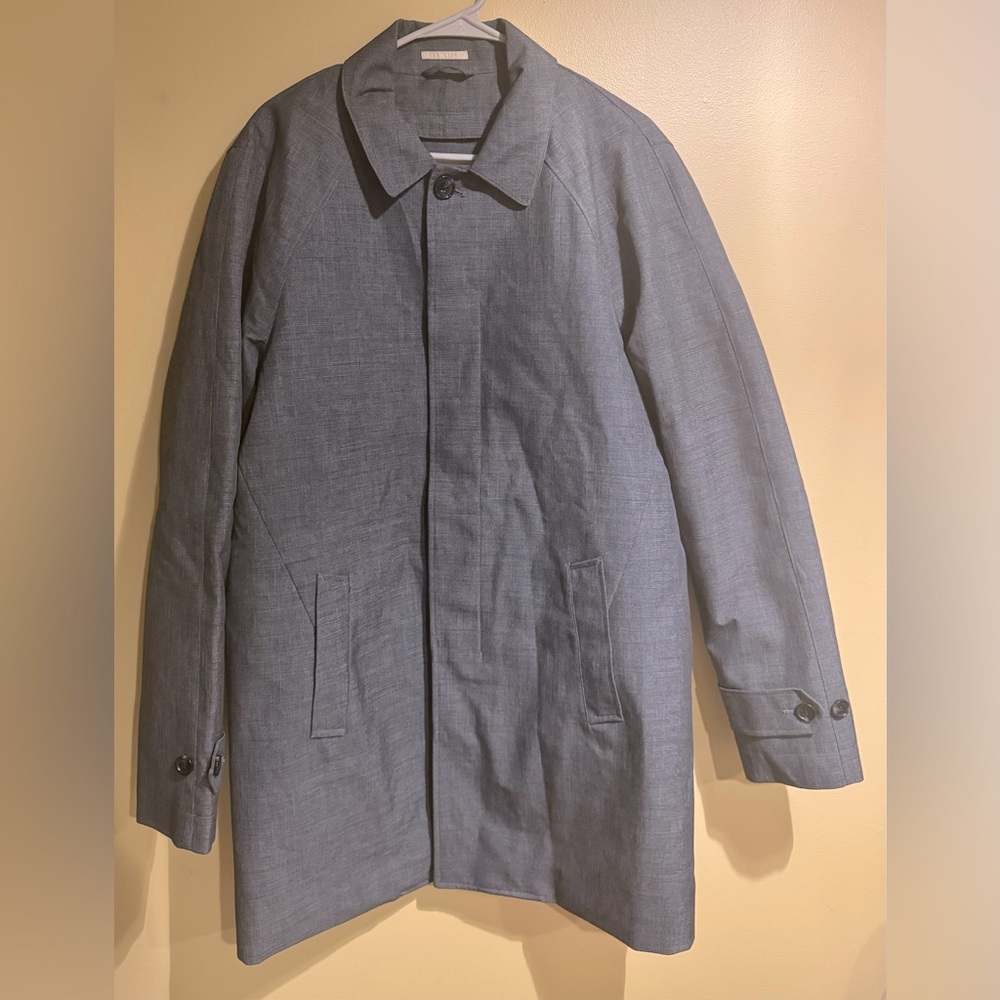 Size 42L Michael Kors Rain Coat, like new, worn twice.